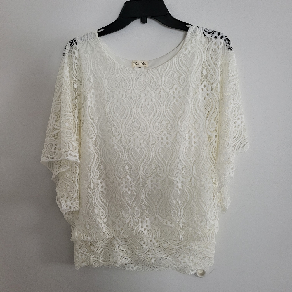 Brittany Black Cream Lace Top, Size  XL